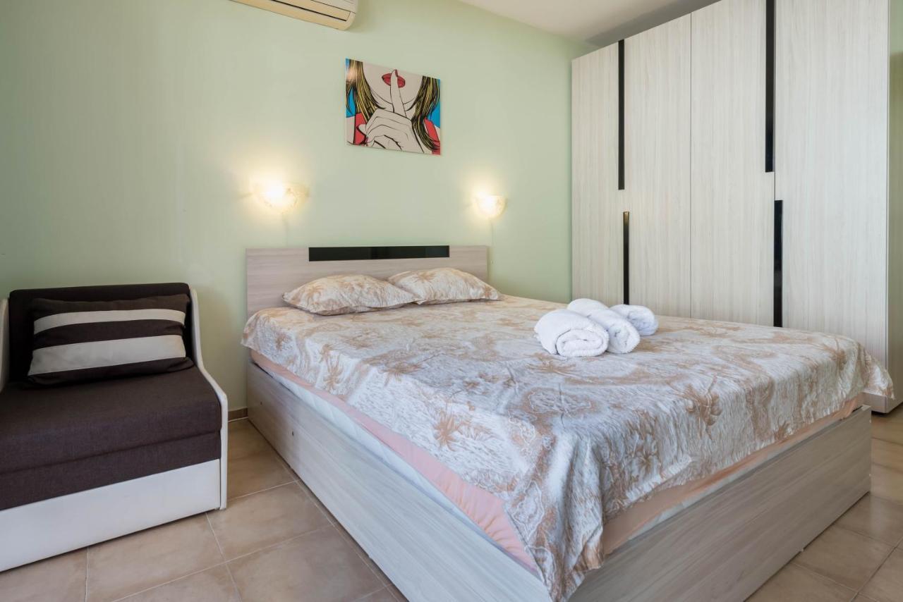 Happy Holiday Sozopol Sosopol Exterior foto